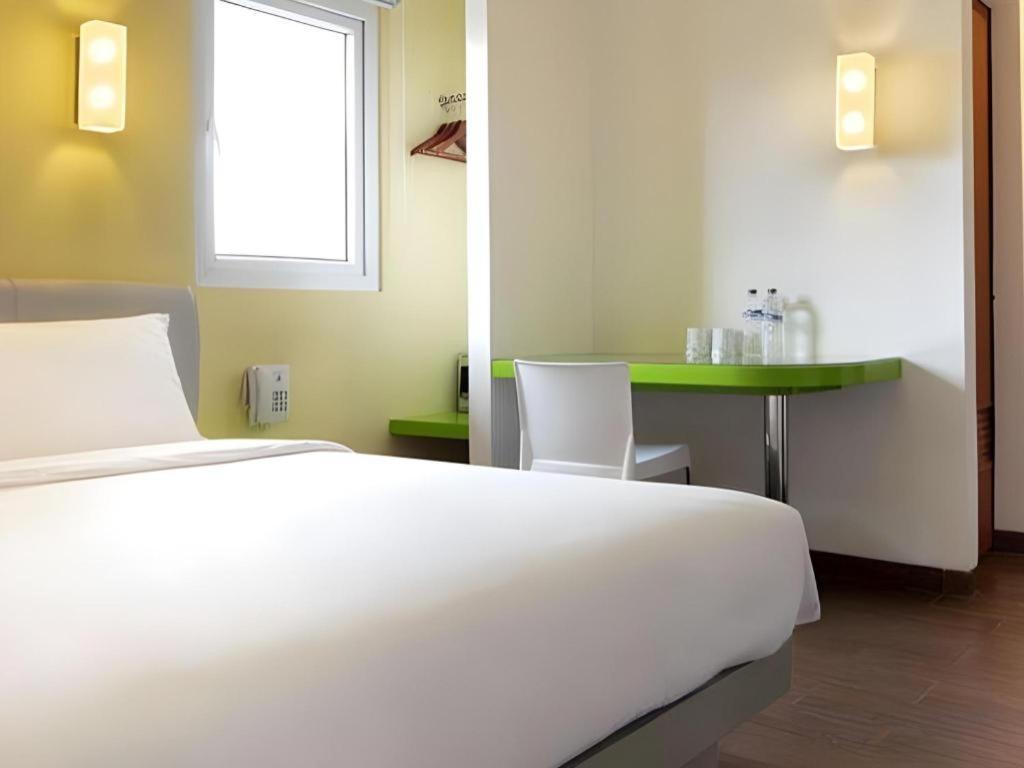 Amaris Hotel Mangga Besar Jakarta Eksteriør billede